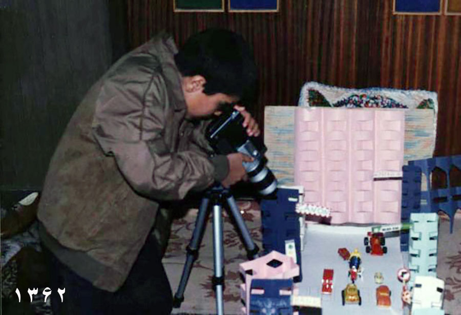 Omid Sayareh American Iranian music Composer and Santour Player in Los Angeles