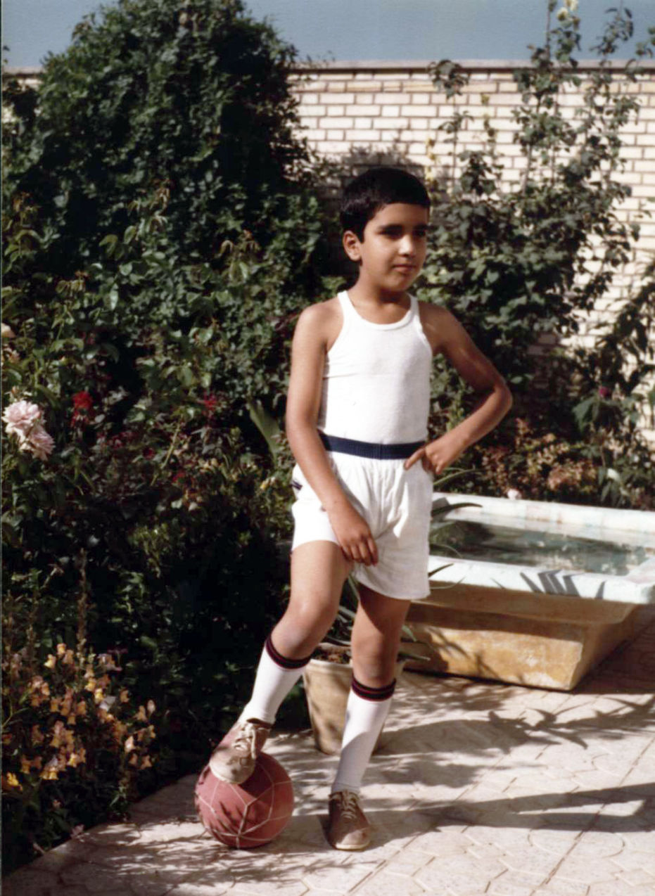 Omid Sayareh American Iranian music Composer and Santour Player in Los Angeles