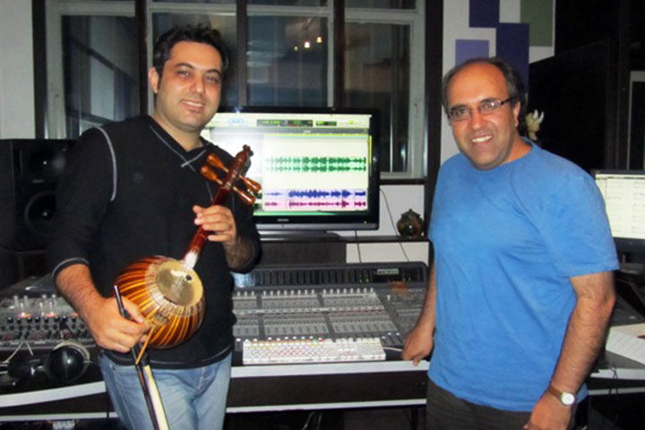 Omid Sayareh Iranian American Music Composed and Santour Player